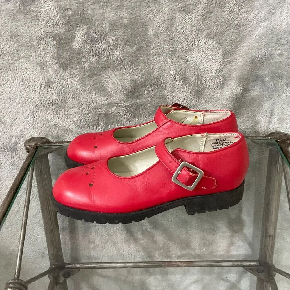 Buster Brown leather classic Mary Jane Shoes Little Girls Size 11.5 Red Hearts
